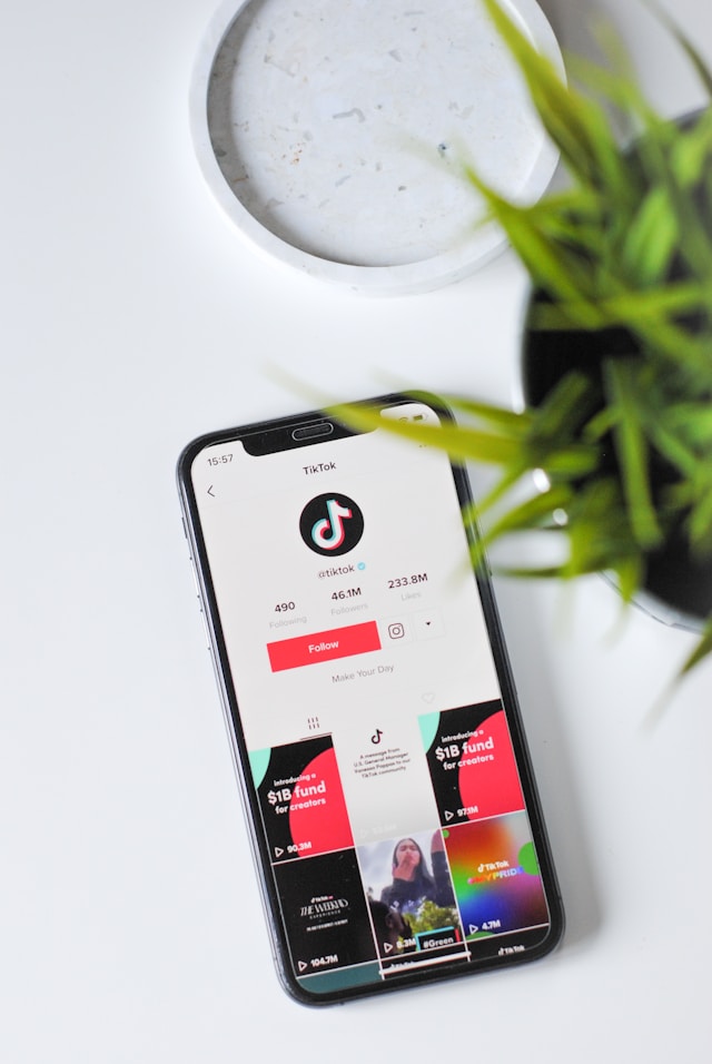 TikTok Dark Mode: Enhancing Your Experience on Android & iOS