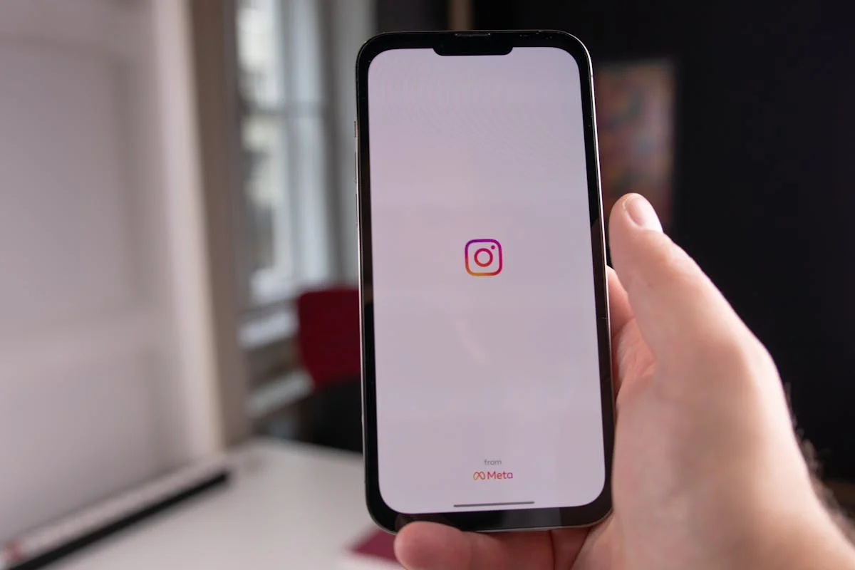 Instagram Explore Page Not Working: How To Fix the Issue